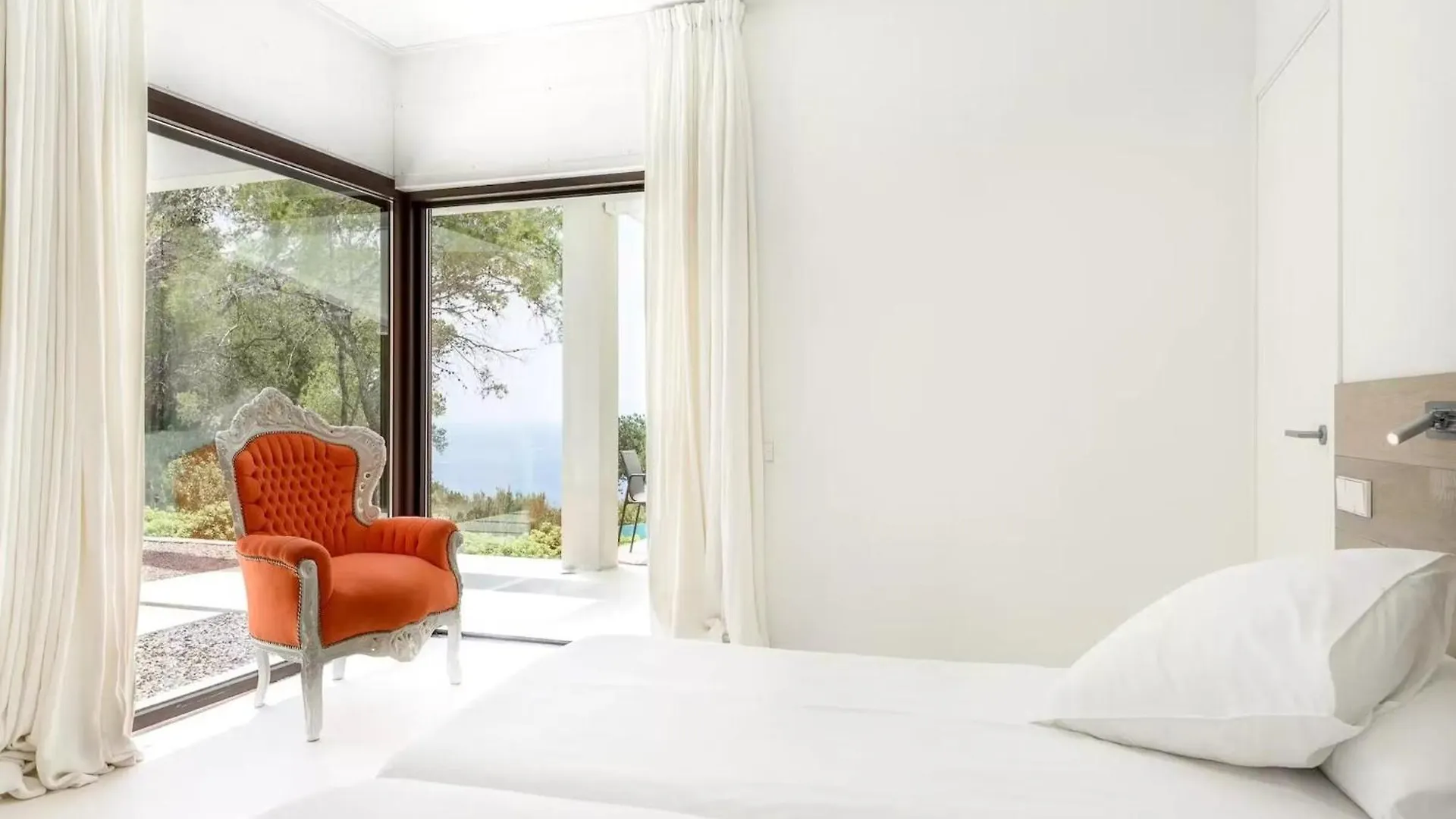 Stylish Villa With Infinity Pool San José